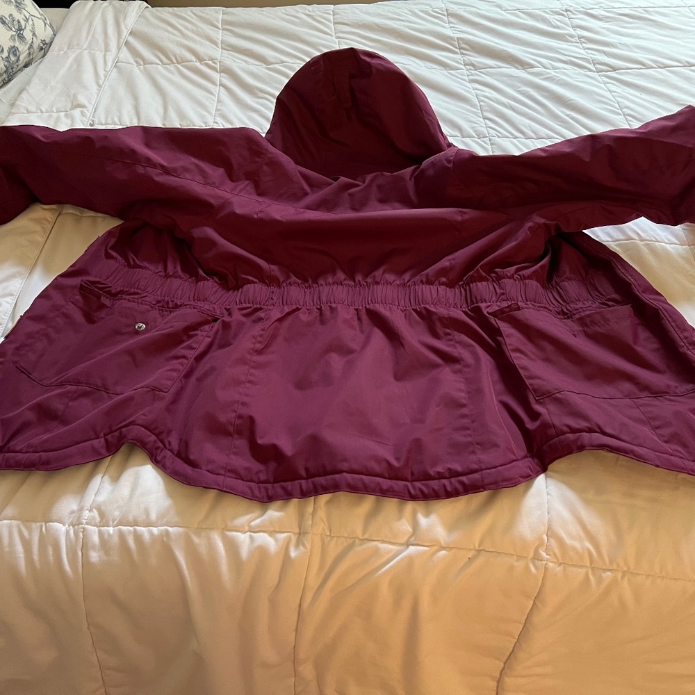 Columbia Girls Jacket. 14-16.